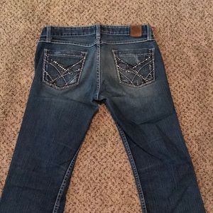 Buckle jeans